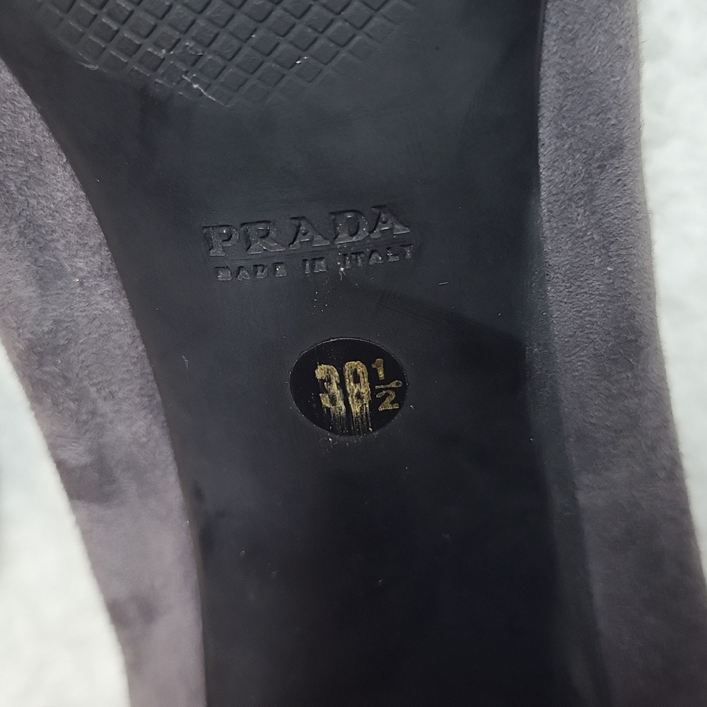 EUC Prada Authentic grey suede Buckle high heeled pumps round toe 9 w/ dust bag - Picture 11 of 15